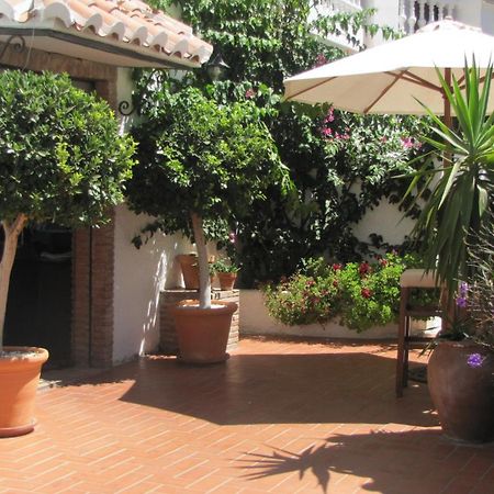 Hostal Avalon Nerja Extérieur photo