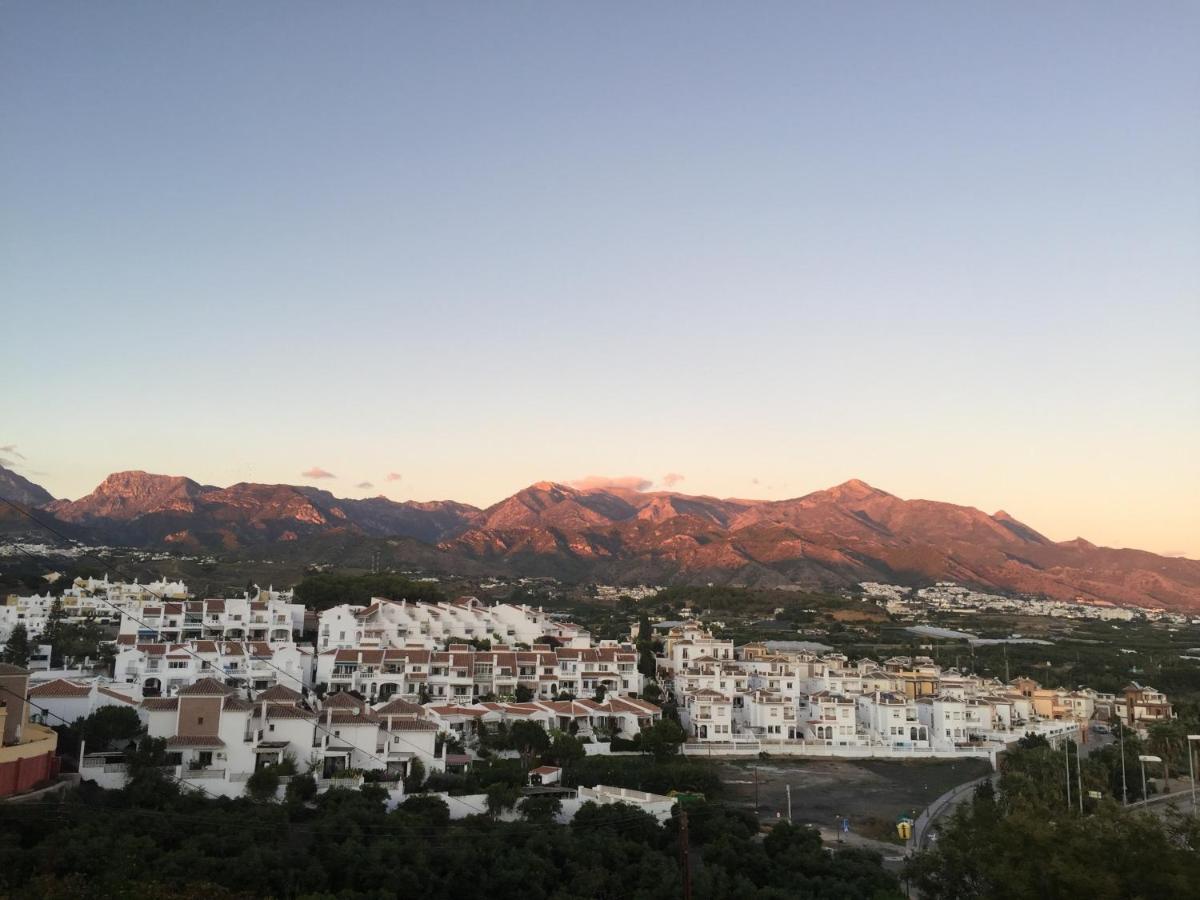 Hostal Avalon Nerja Extérieur photo