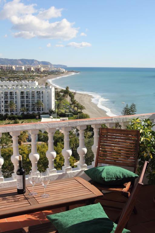 Hostal Avalon Nerja Extérieur photo