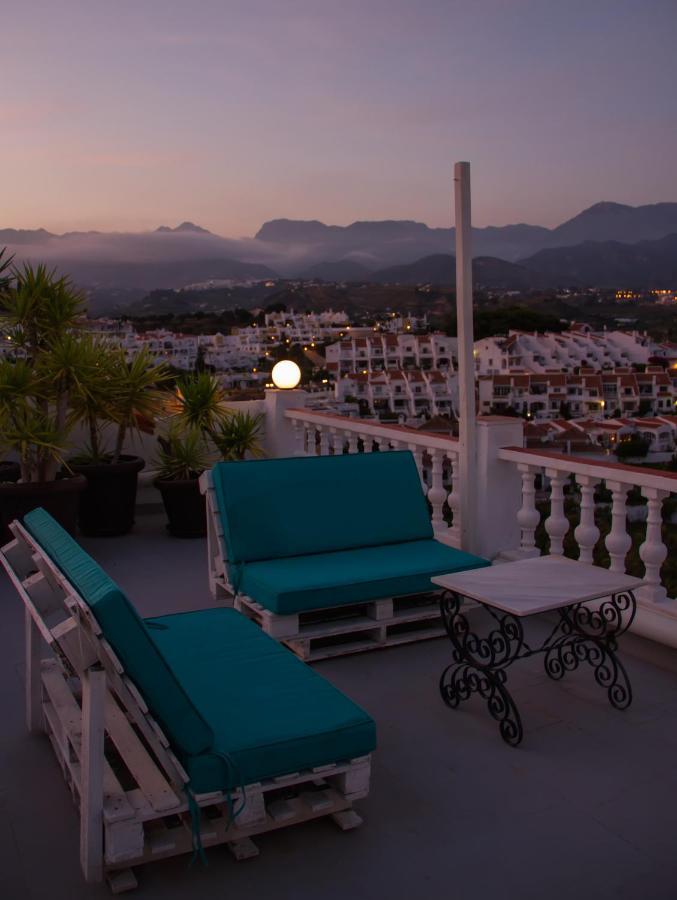 Hostal Avalon Nerja Extérieur photo