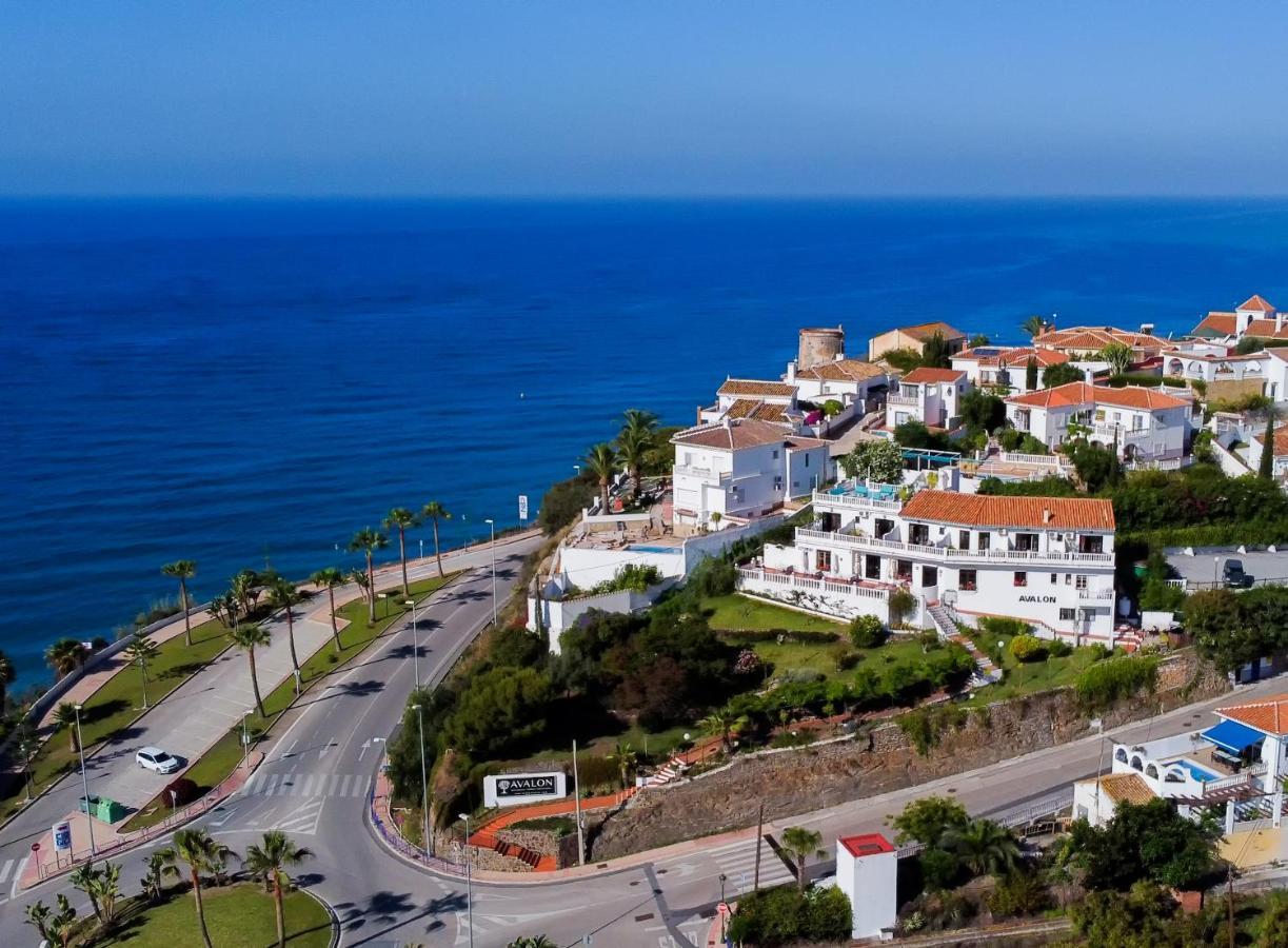 Hostal Avalon Nerja Extérieur photo