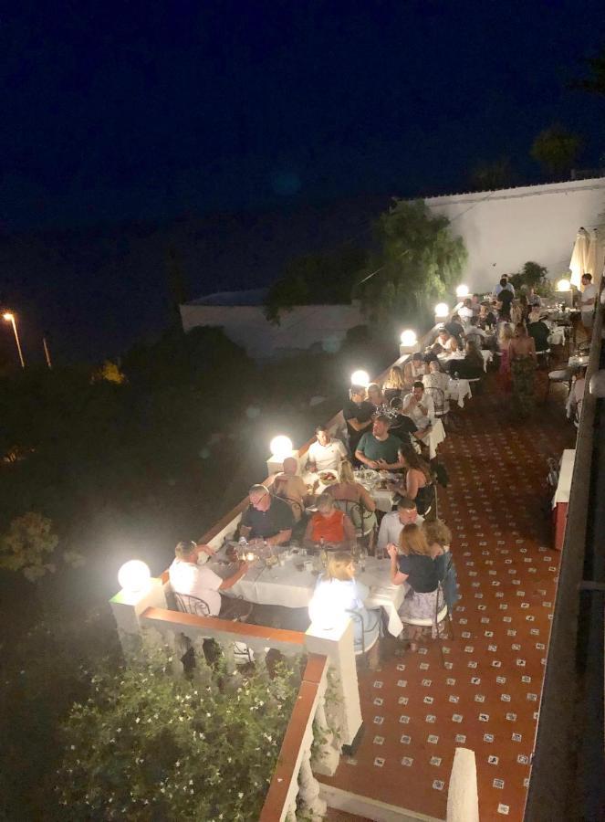 Hostal Avalon Nerja Extérieur photo