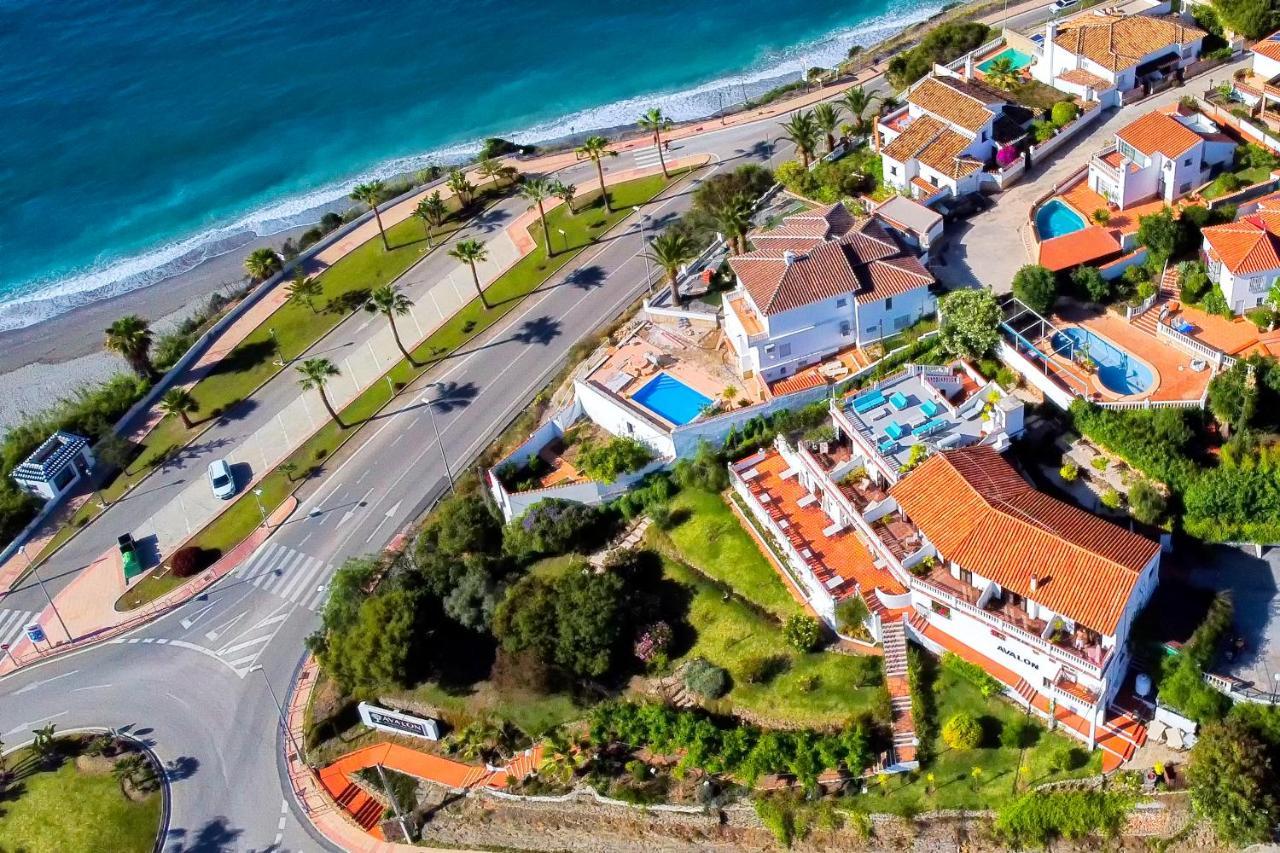Hostal Avalon Nerja Extérieur photo