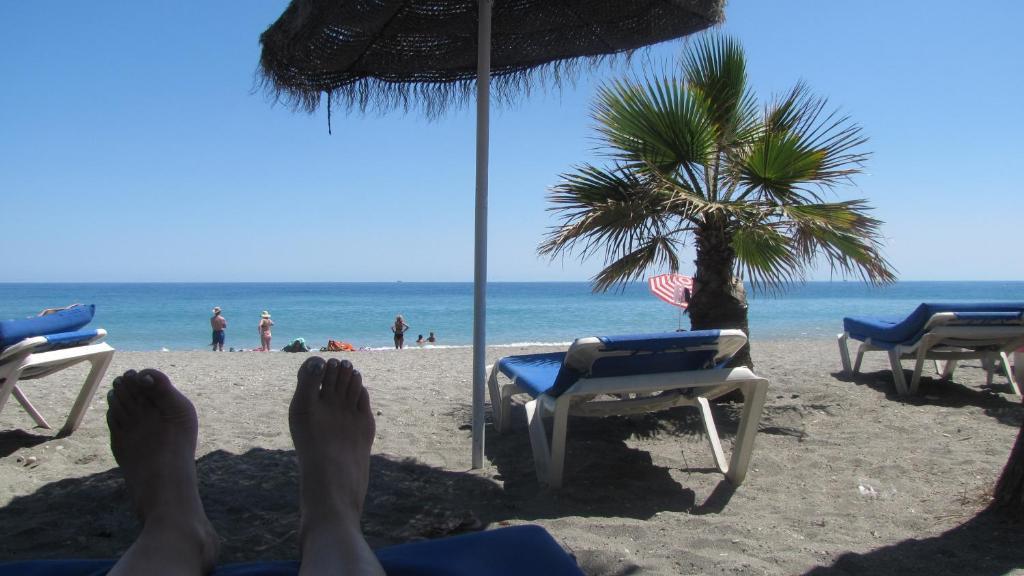 Hostal Avalon Nerja Extérieur photo